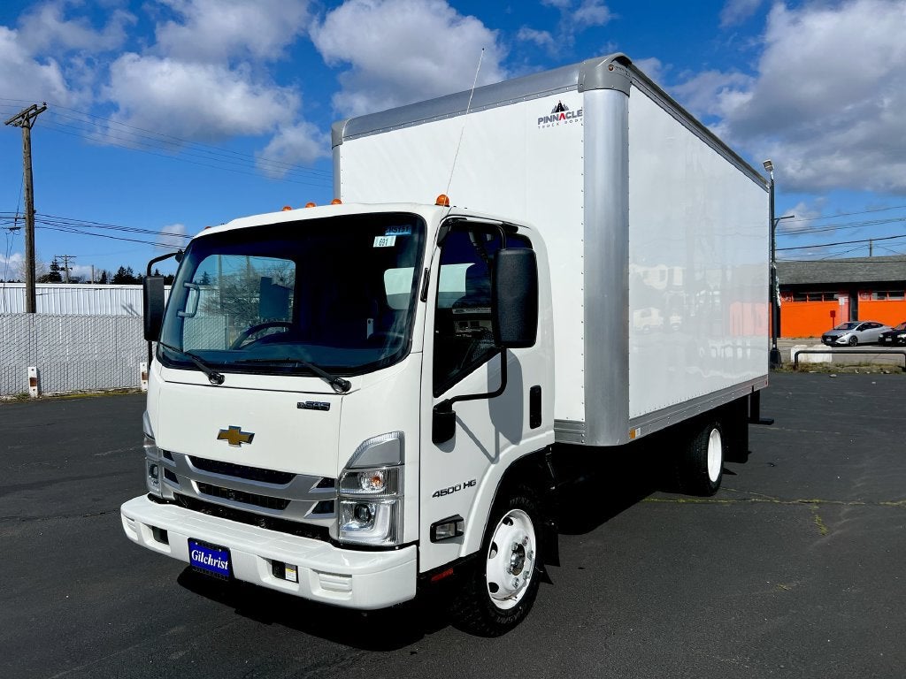 2025 Chevrolet Low Cab Forward 4500 HG