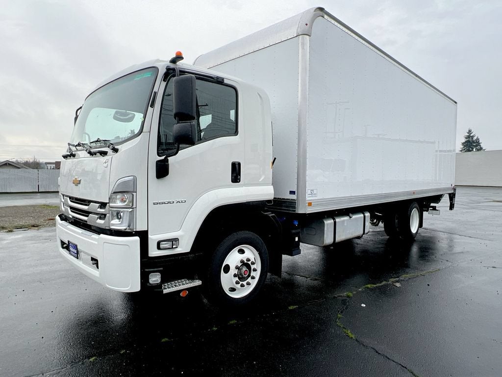 2024 Chevrolet Low Cab Forward 6500 XD